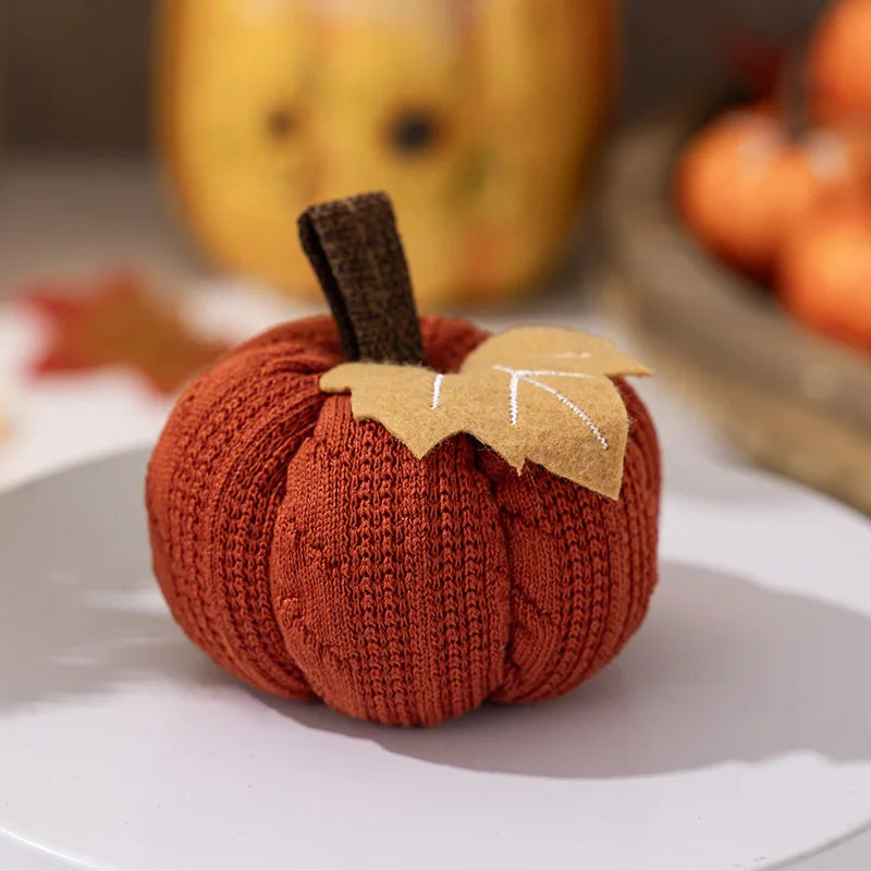 Artificial Pumpkin Halloween Decoration Mini Fake Simulated Knitted Pumpkin Autumn Harvest Party Thanksgiving Party Decor Props
