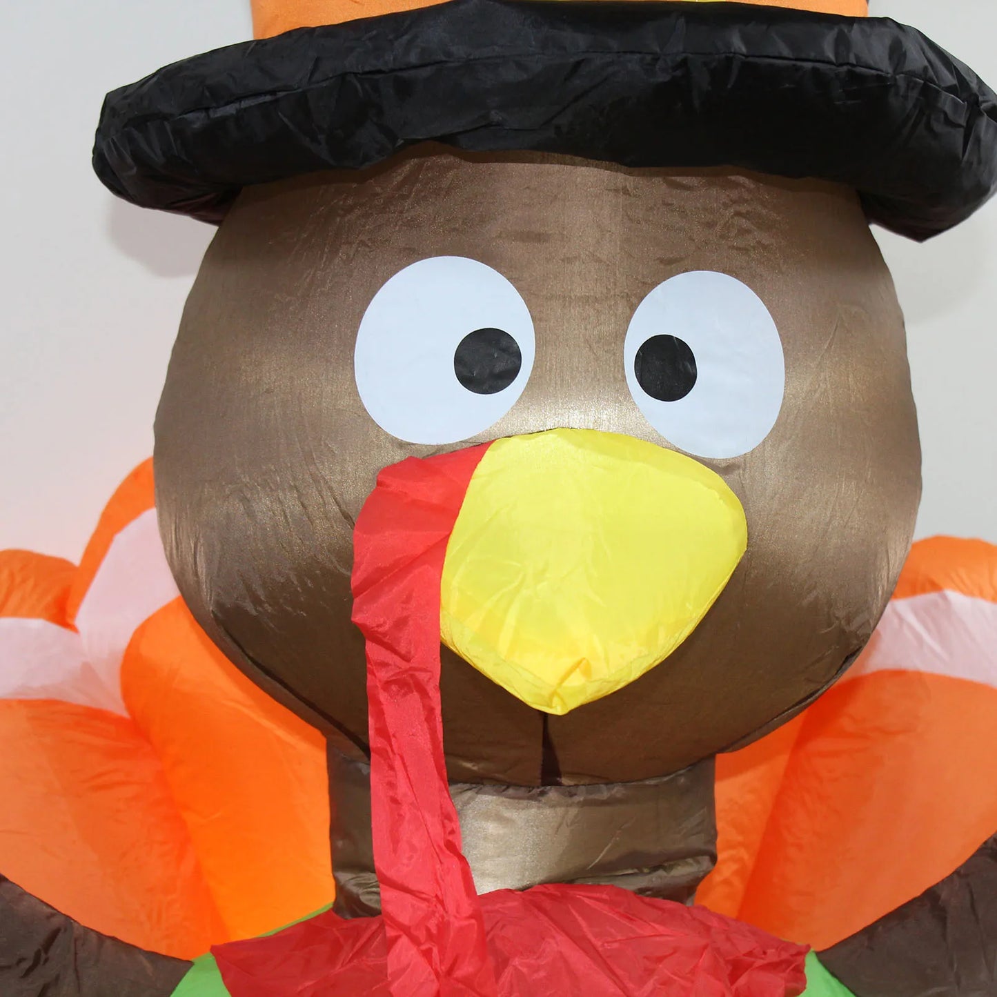 Thanksgiving Inflatable Turkey Decoration with LED Lights Suitable for Fall Harvest Party, Indoor and Outdoor Shopping Mall Yard